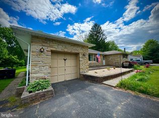 611 Stony Hill Rd, Yardley, PA 19067
