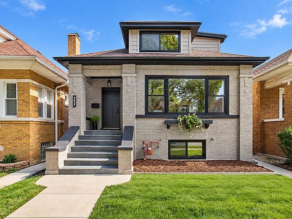 2nd image of 4437 N Marmora Ave