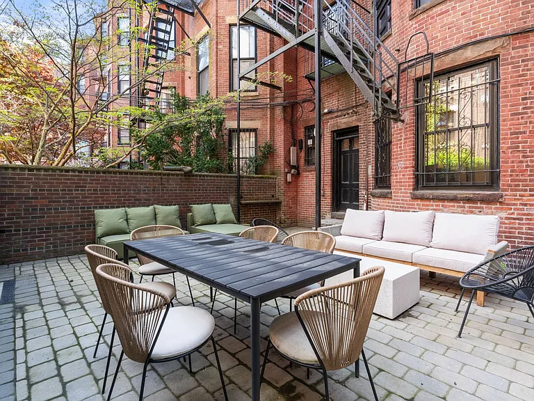 389 Commonwealth Ave #B — Photo 11