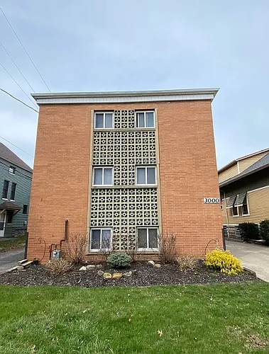 3000 Denison Ave Photo 1