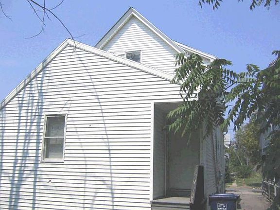 75 Schreck Rear Ext