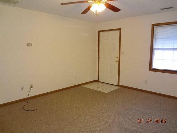 4th image of 2425 Obryan Blvd APT B