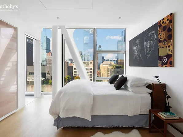 515 West 23rd Street image 22 of 26