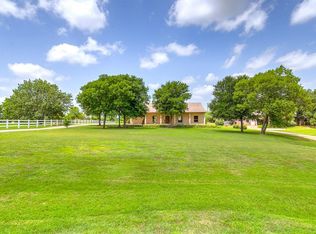 1000 Summerlin Dr, Granbury, TX 76048
