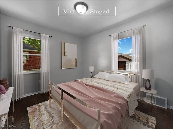 4th image of 3022 Heresford Dr