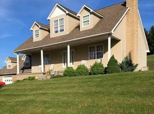 2988 Lucas Dairy Rd, Grafton, WV 26354