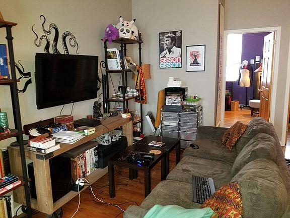 3rd image of 145 Smith St APT 1