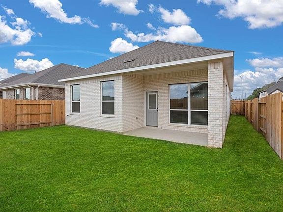 2nd image of 2235 Garden Arbor Ln