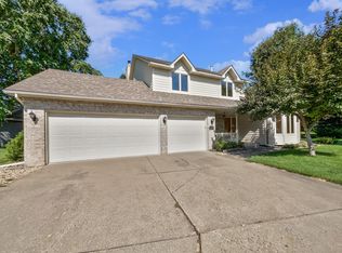 8803 Hillswick Trl, Minneapolis, MN 55443