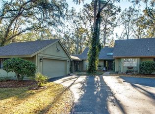 3 Ordnance Pl, Hilton Head Island, SC 29928