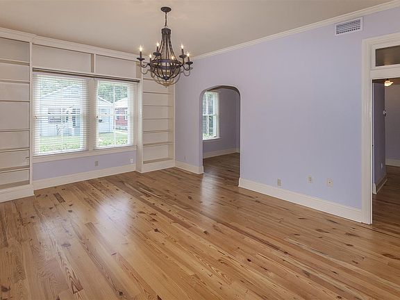 2nd image of 172 Cordova St APT 3