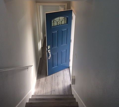 2nd image of 6610 Heliotrope Ave