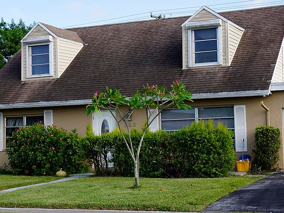 2nd image of 353 Cypress Ln