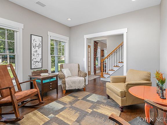 5th image of 4902 Tyler Oaks Dr