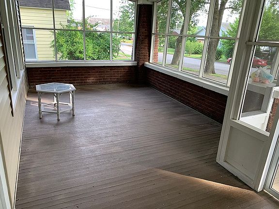2nd image of 308 N 3rd St