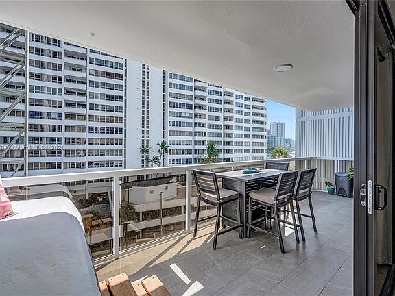 5th image of 9 Island Ave APT 609