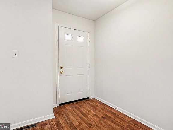2nd image of 4119 Nantucket Dr
