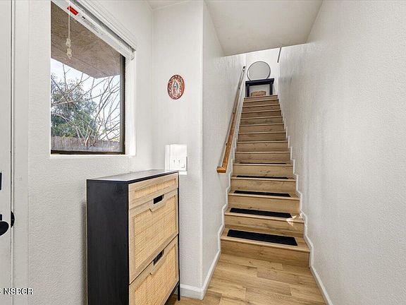4th image of 1277 Belridge St APT 6A