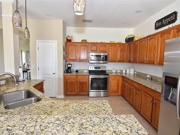 4th image of 4406 NW 32nd Ln