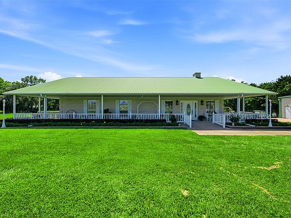 3rd image of 1682 County Road 4825