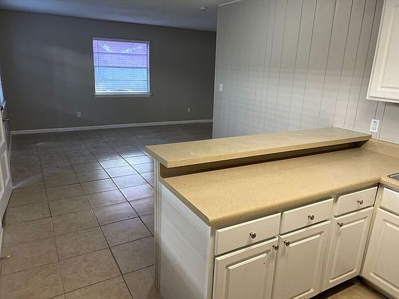 5th image of 125 S Salisbury Ave APT B6