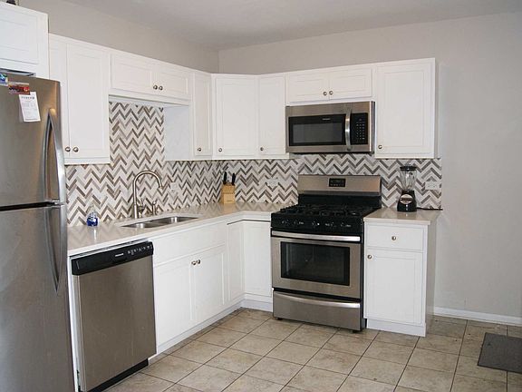 2nd image of 24 167th St