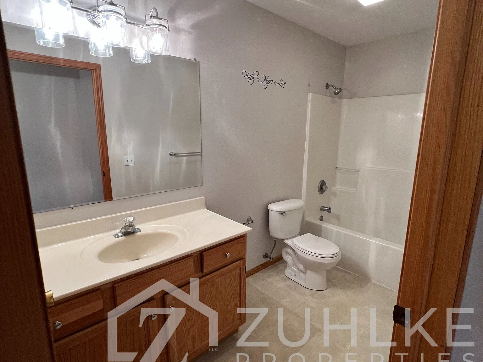 34th Street Townhomes 218A-222C N 34th - 220B — Photo 3