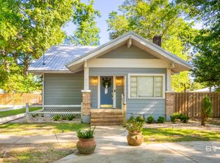 220 W Spruce Ave, Foley, AL 36535