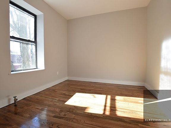 2nd image of 3013 Newkirk Ave #Six