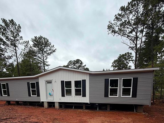 3rd image of 34 Foxfire Dr