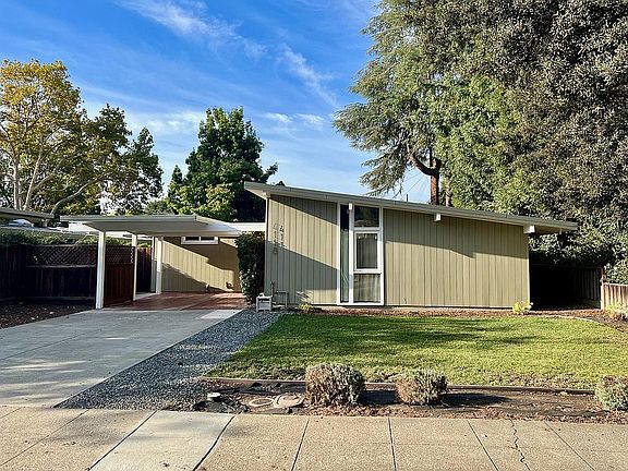 2nd image of 4118 Park Blvd