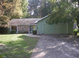 570 Wood Knoll Ct, Jonesboro, GA