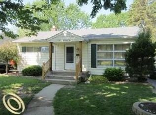 3002 Comanche Ave, Flint, MI 48507