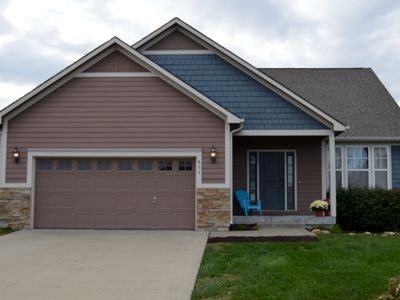 627 N Pennycress Dr, Lawrence, KS, 66049