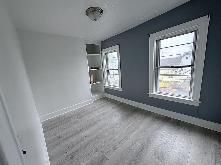 118 Chaplin St #3 — Photo 7