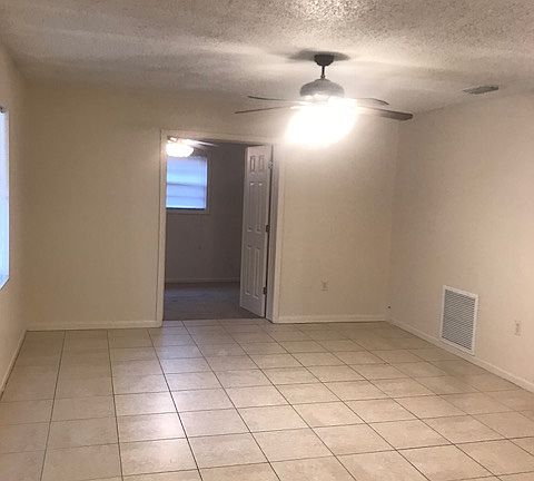 2nd image of 2439 W Devon Dr