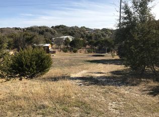 156 Whisper Valley Ln, Kerrville, TX 78028