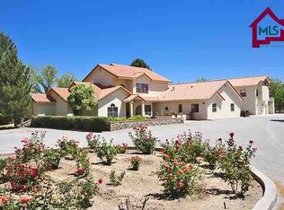 3811 Valdes Rd, Las Cruces, NM 88005