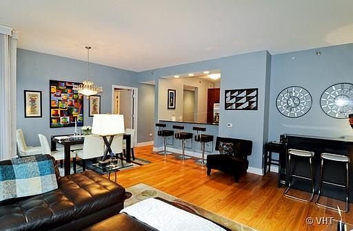 5th image of 600 N Lake Shore Dr Unit 514
