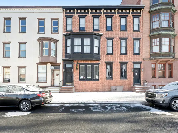 717 N 2nd St Floor 2, Harrisburg, PA 17102