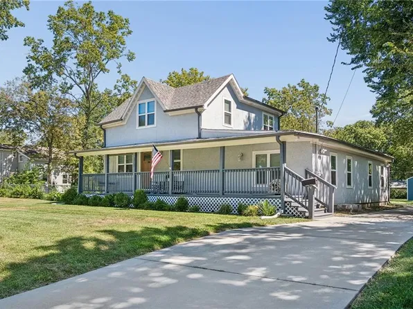 312 S Church St, Olathe, KS 66061