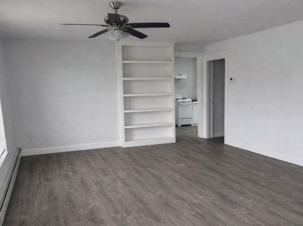 40 Gordon Hill Rd Unit 2A