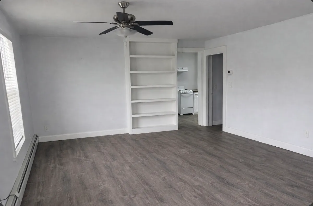 Building Photo - 40 Gordon Hill Rd #2A
