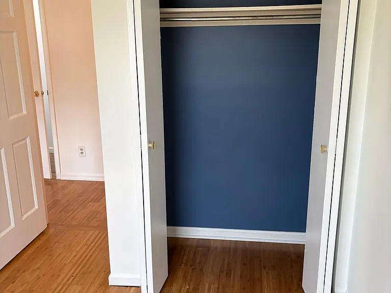 220 Harding Ave — Photo 18
