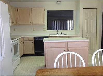 4th image of 5438 Old Barn Cir