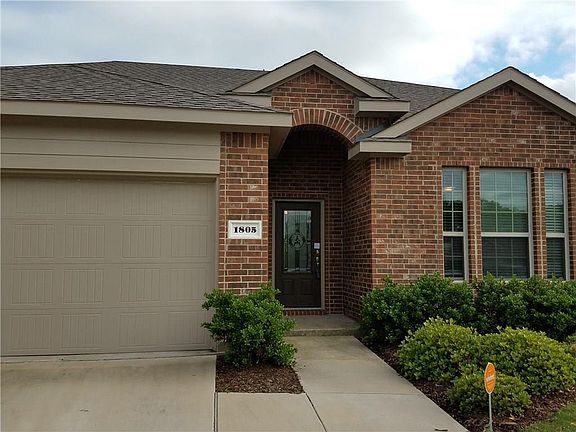 2nd image of 1805 Pecan Grove Dr