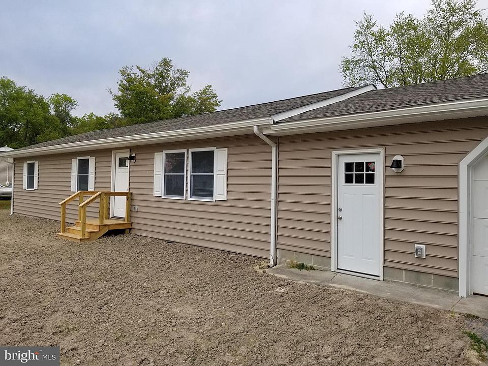 1st image of 20691 Atlanta Rd