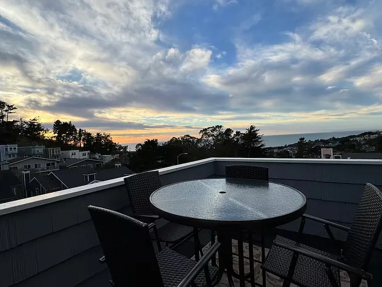 Ocean and sunset views from Top Balcony