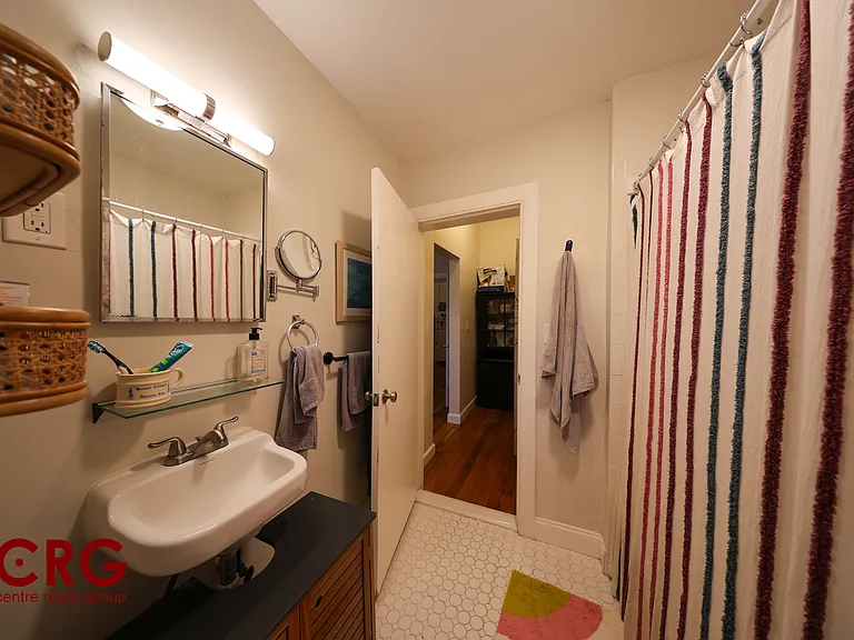 1728 Beacon St #1 — Photo 14