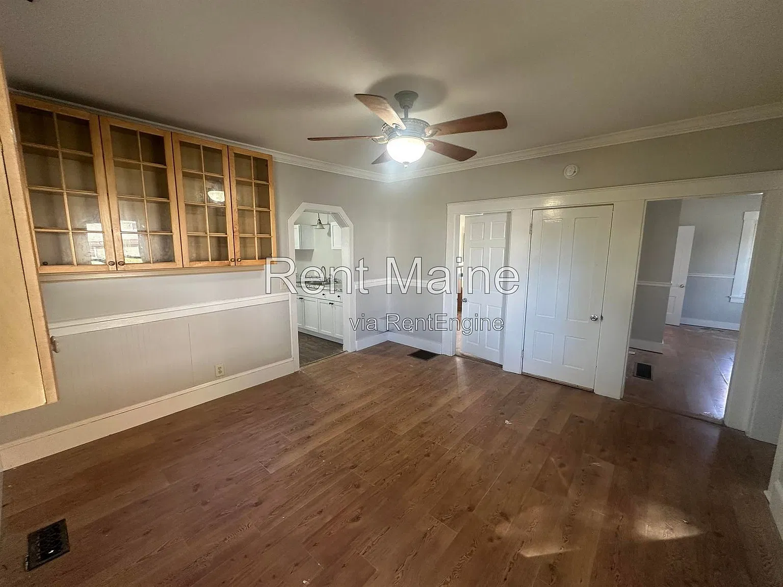 3 bed, 1.0 bath, 1958 sqft, $1,750 — Photo 4